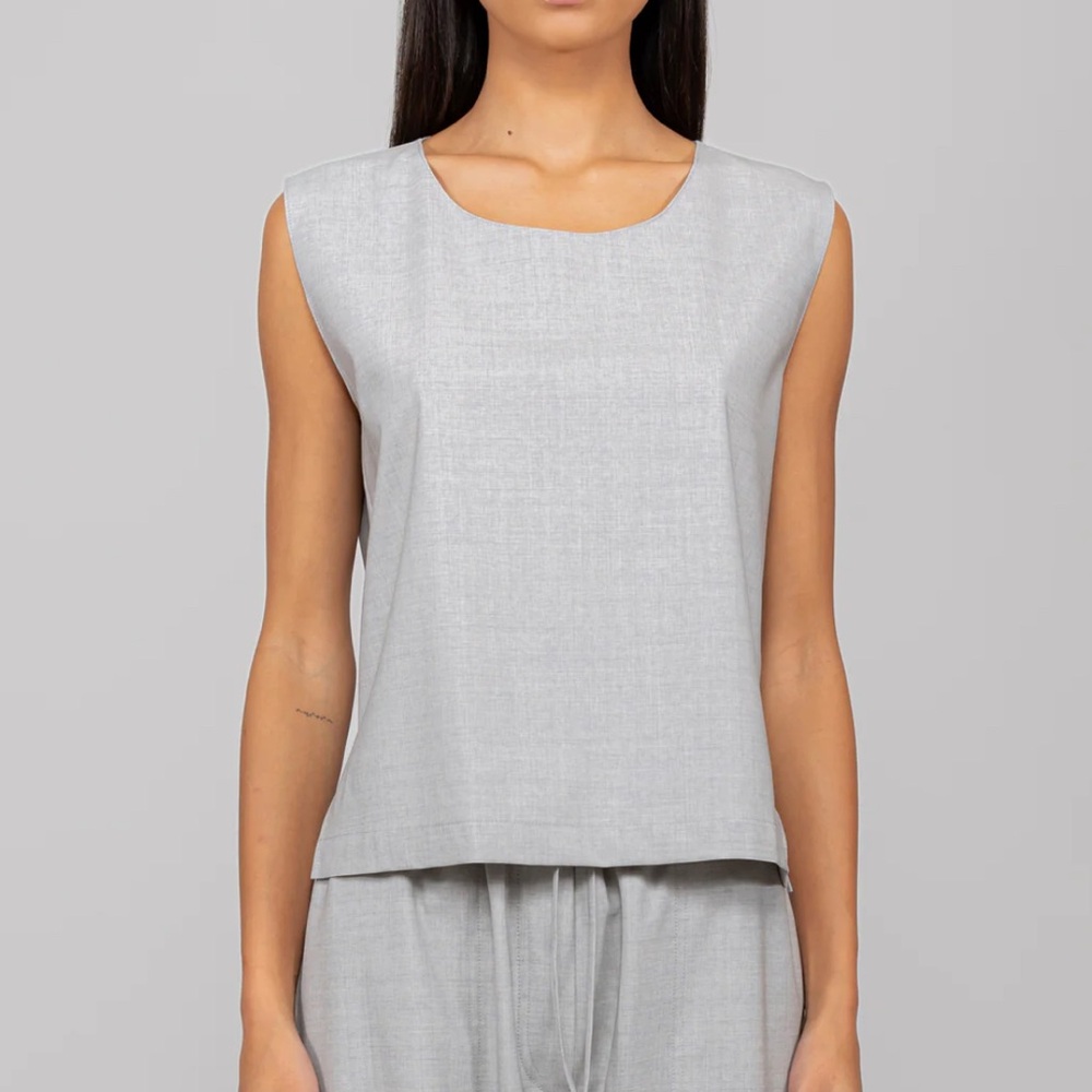 Leset Sleeveless Top